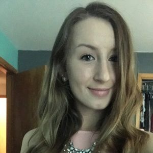 Meet your Posher, Violet